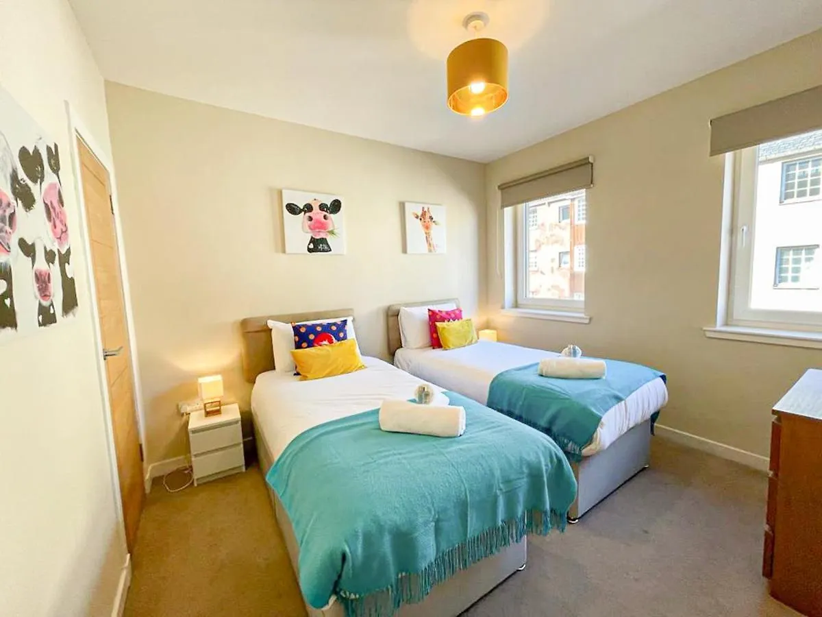 Charming Old Town 2 Bed Apt, 2Mins From Royal Mile Edimburgo Apartamento